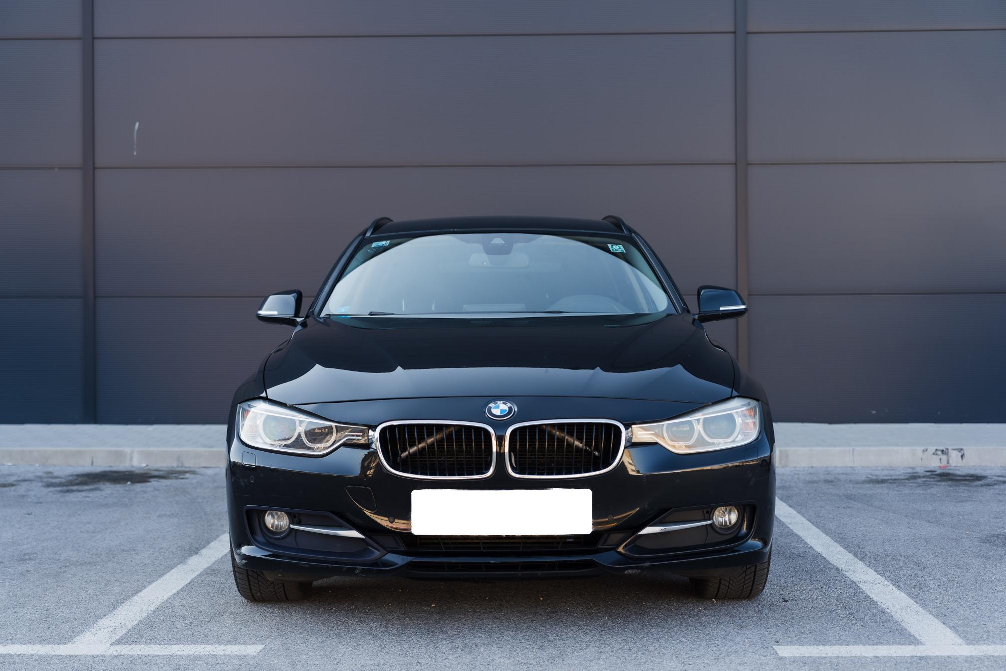 BMW 320